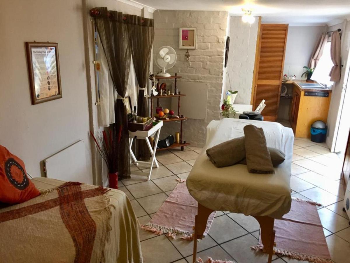 Jembjo'S Knysna Lodge & Backpackers Экстерьер фото