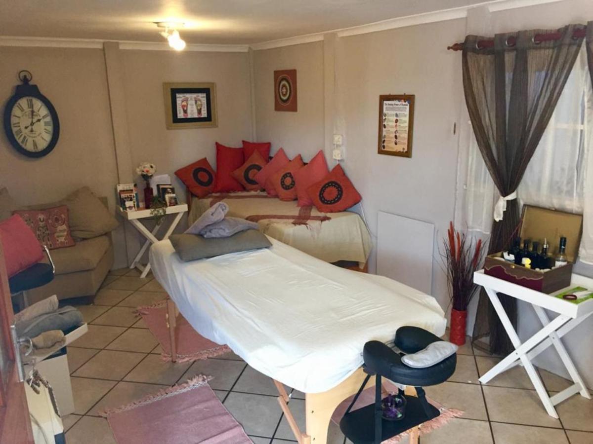 Jembjo'S Knysna Lodge & Backpackers Экстерьер фото