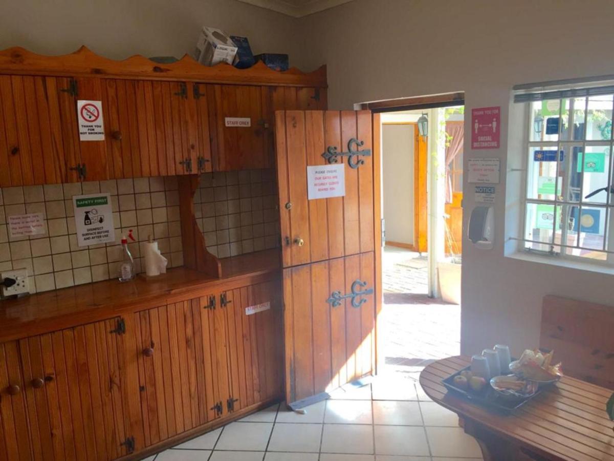 Jembjo'S Knysna Lodge & Backpackers Экстерьер фото