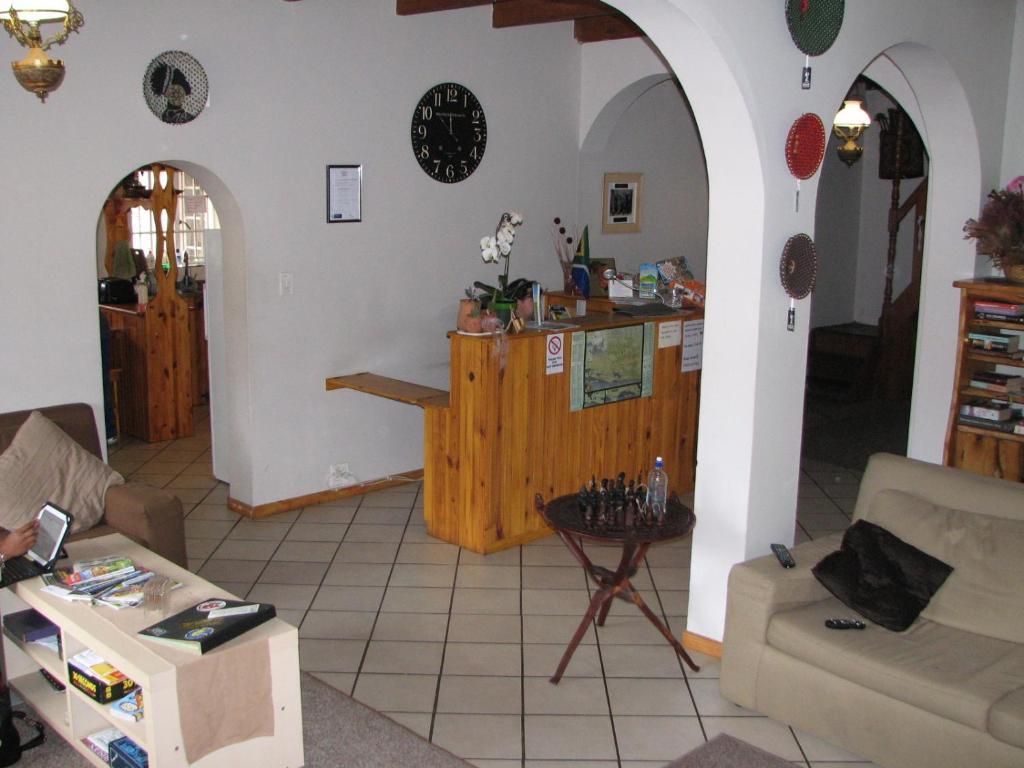 Jembjo'S Knysna Lodge & Backpackers Экстерьер фото