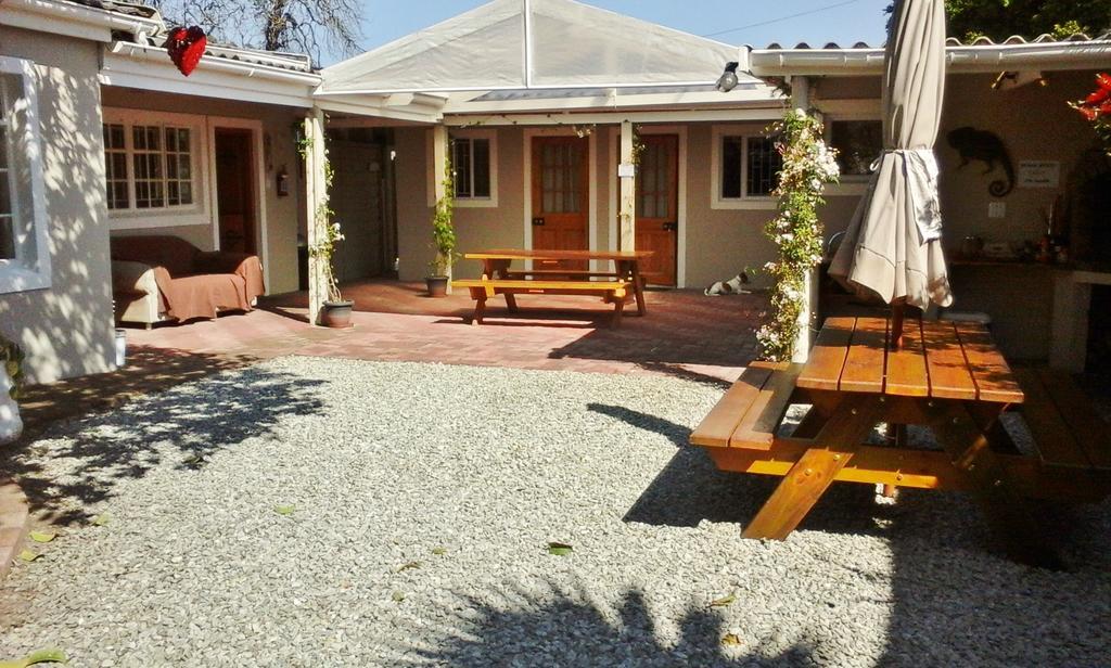 Jembjo'S Knysna Lodge & Backpackers Экстерьер фото