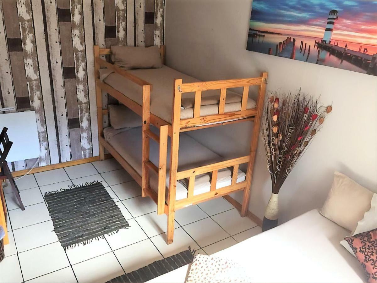 Jembjo'S Knysna Lodge & Backpackers Экстерьер фото