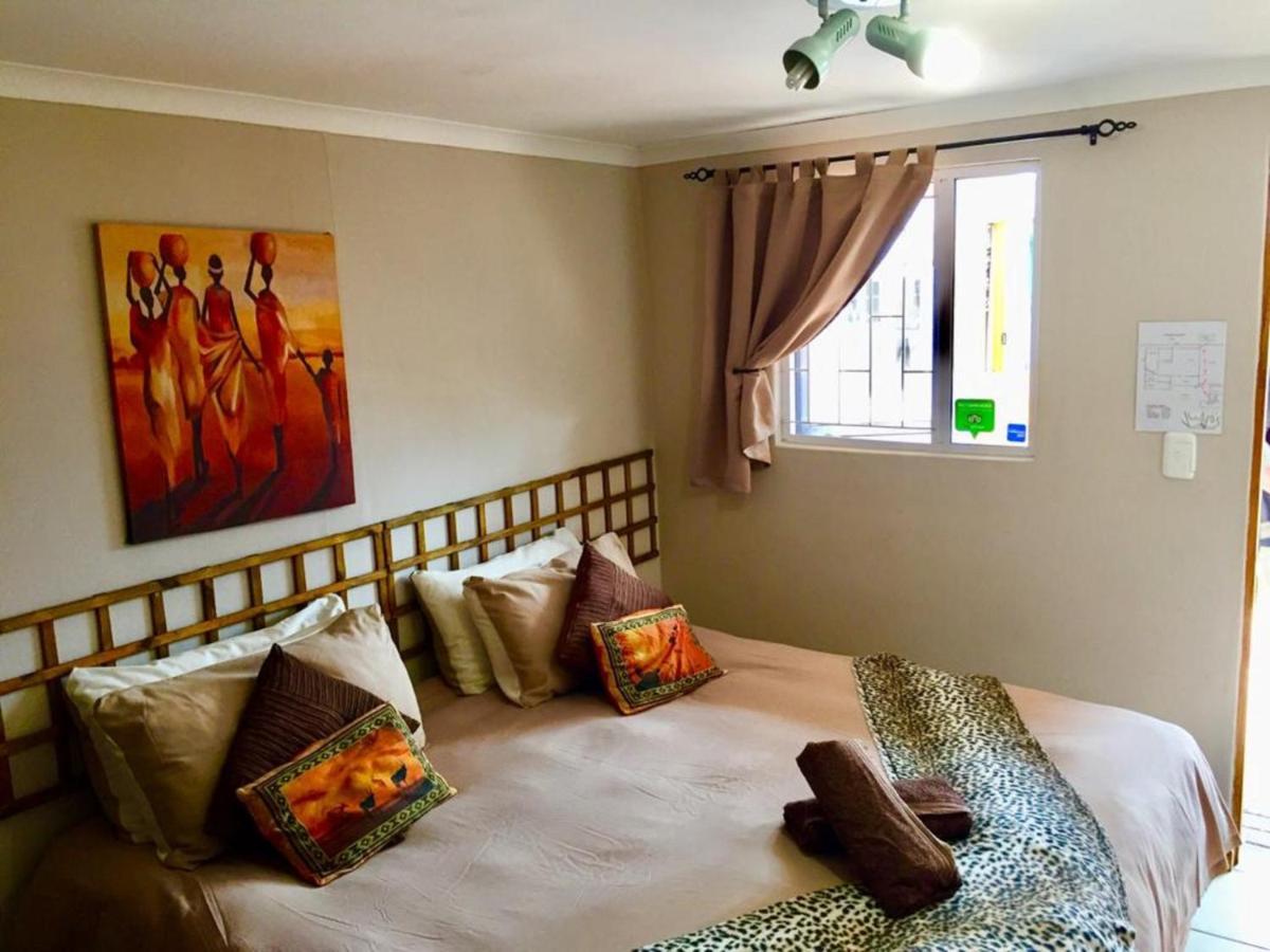Jembjo'S Knysna Lodge & Backpackers Экстерьер фото