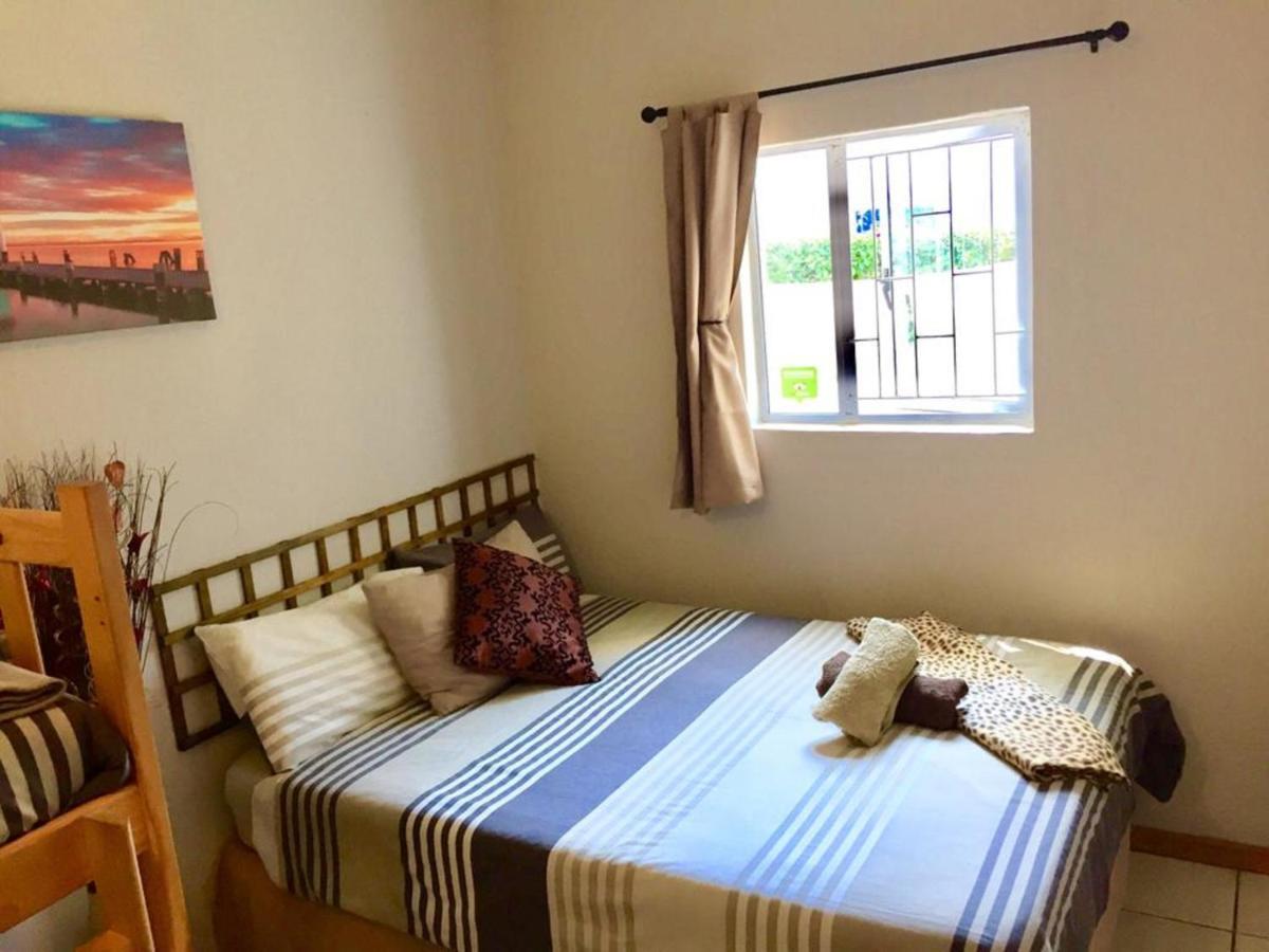 Jembjo'S Knysna Lodge & Backpackers Экстерьер фото