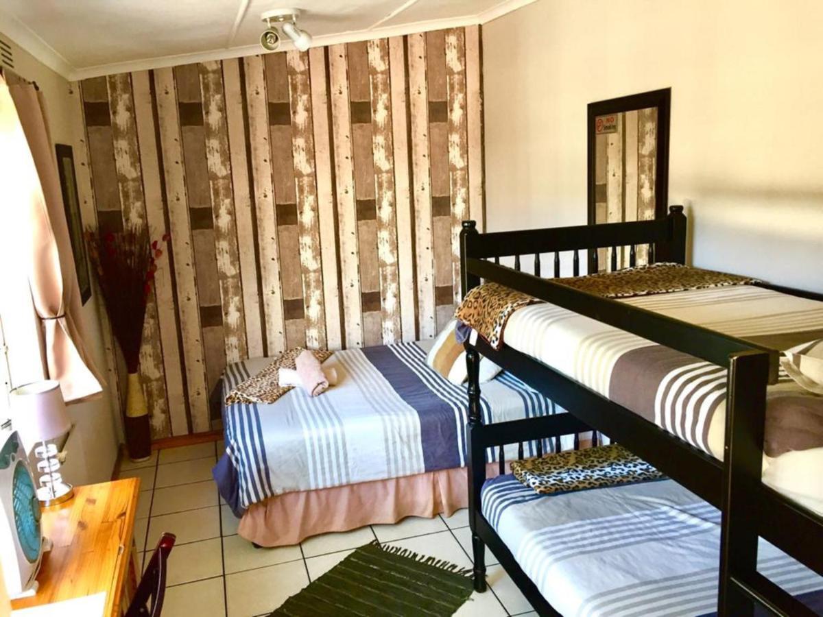 Jembjo'S Knysna Lodge & Backpackers Экстерьер фото
